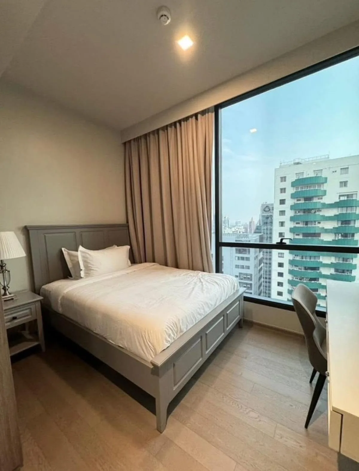 ให้เช่า เซอเลส อโศก (Celes Asoke) อโศก–สุขุมวิท ใกล้ BTS อโศก และ MRT สุขุมวิท 3 ห้องนอน ราคา 210,000 บาท/เดือน