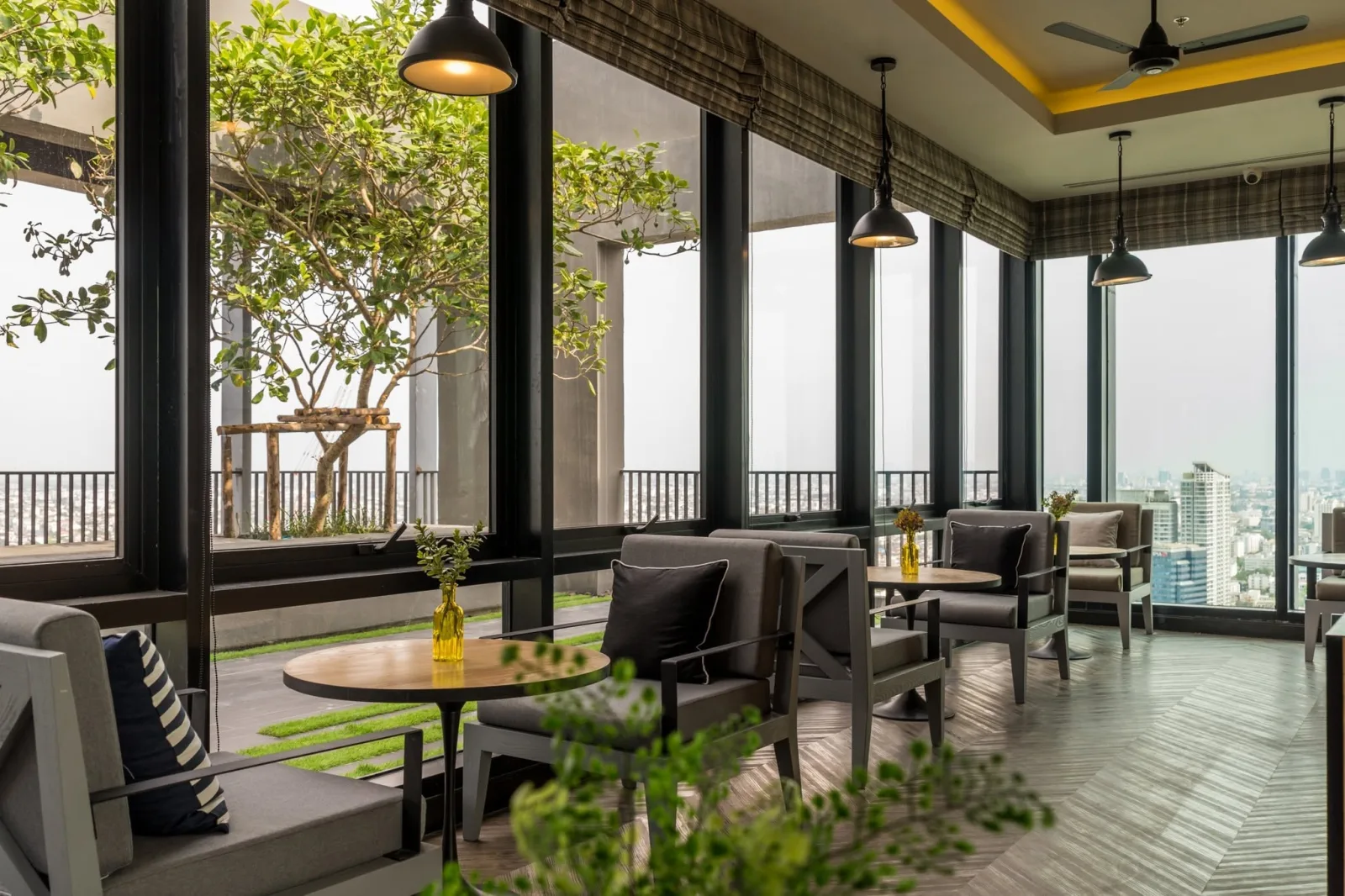 ให้เช่า Chapter One Midtown ลาดพร้าว 24 ใกล้ MRT ลาดพร้าว 100 เมตร