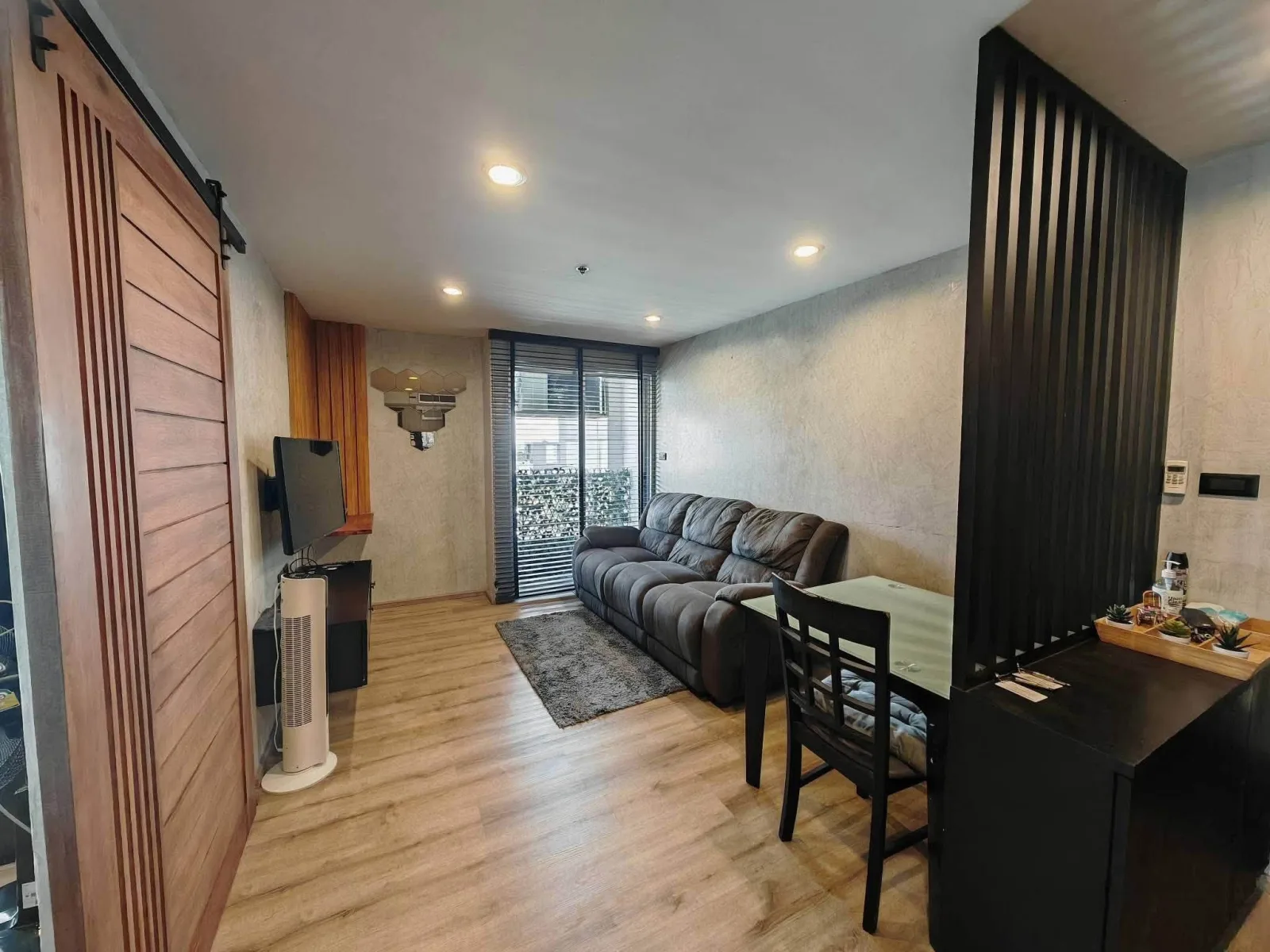 ให้เช่า Inspire Place Rama 9 ห้องมุม 2 ห้องนอน 57 ตร.ม.