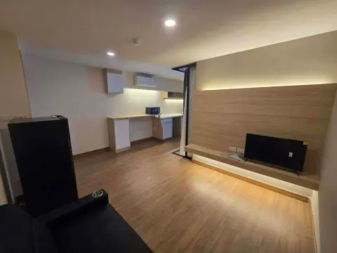 ให้เช่า Level Bangna บางนา-ตราด ใกล้มหาวิทยาลัยหัวเฉียว 1 ห้องนอน ราคา 9,000 บาท/เดือน
