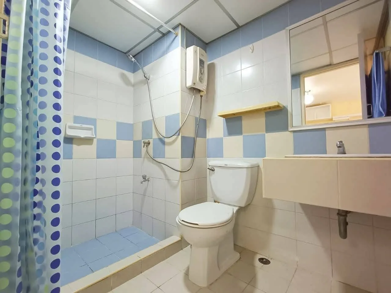 ให้เช่า Lumpini Center ลาดพร้าว 111 ห้องพร้อมอยู่ 5,500 บาท