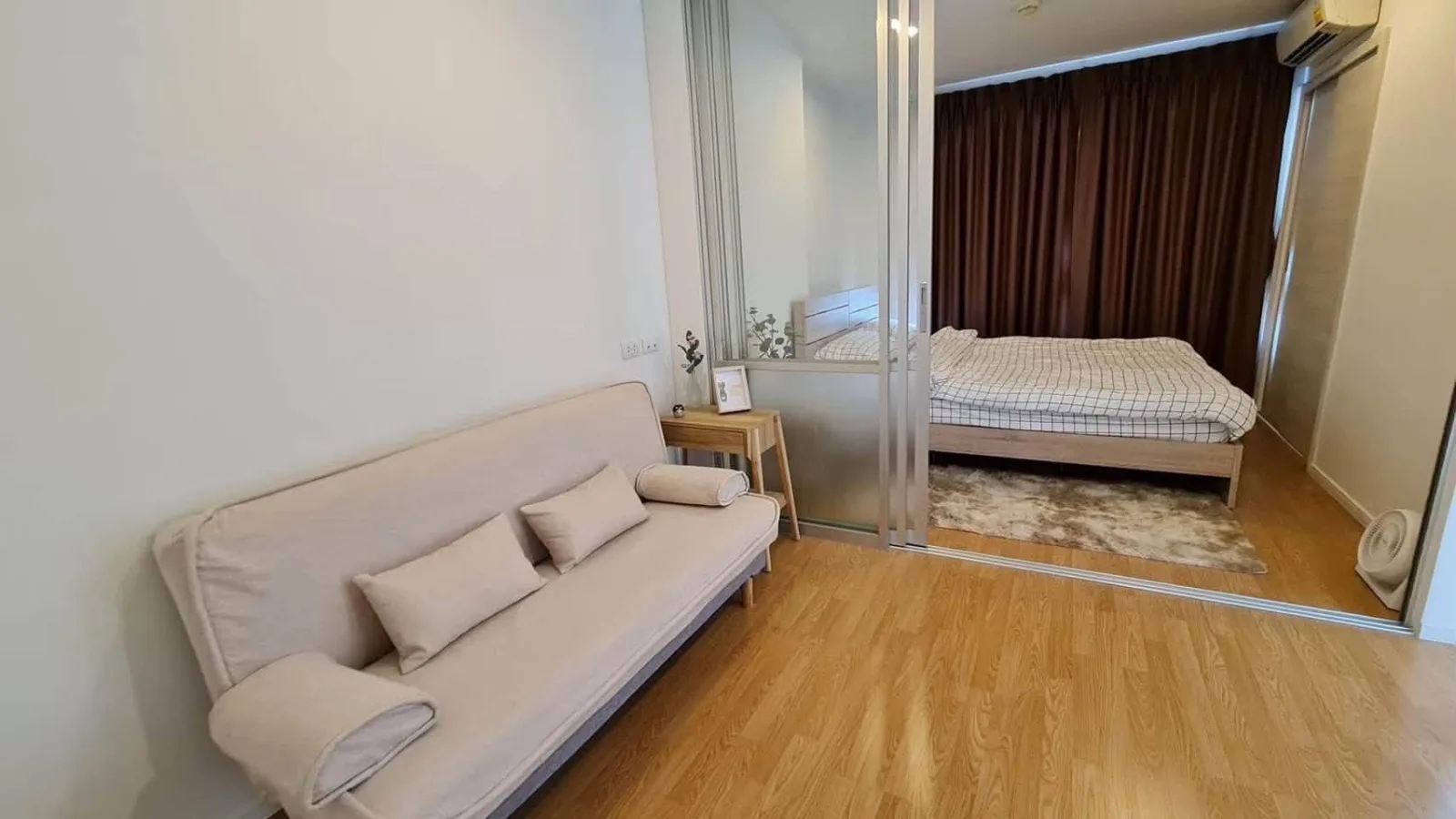 ให้เช่าคอนโด Lumpini Place Srinakarin Huamak ใกล้ Airport Rail Link หัวหมาก