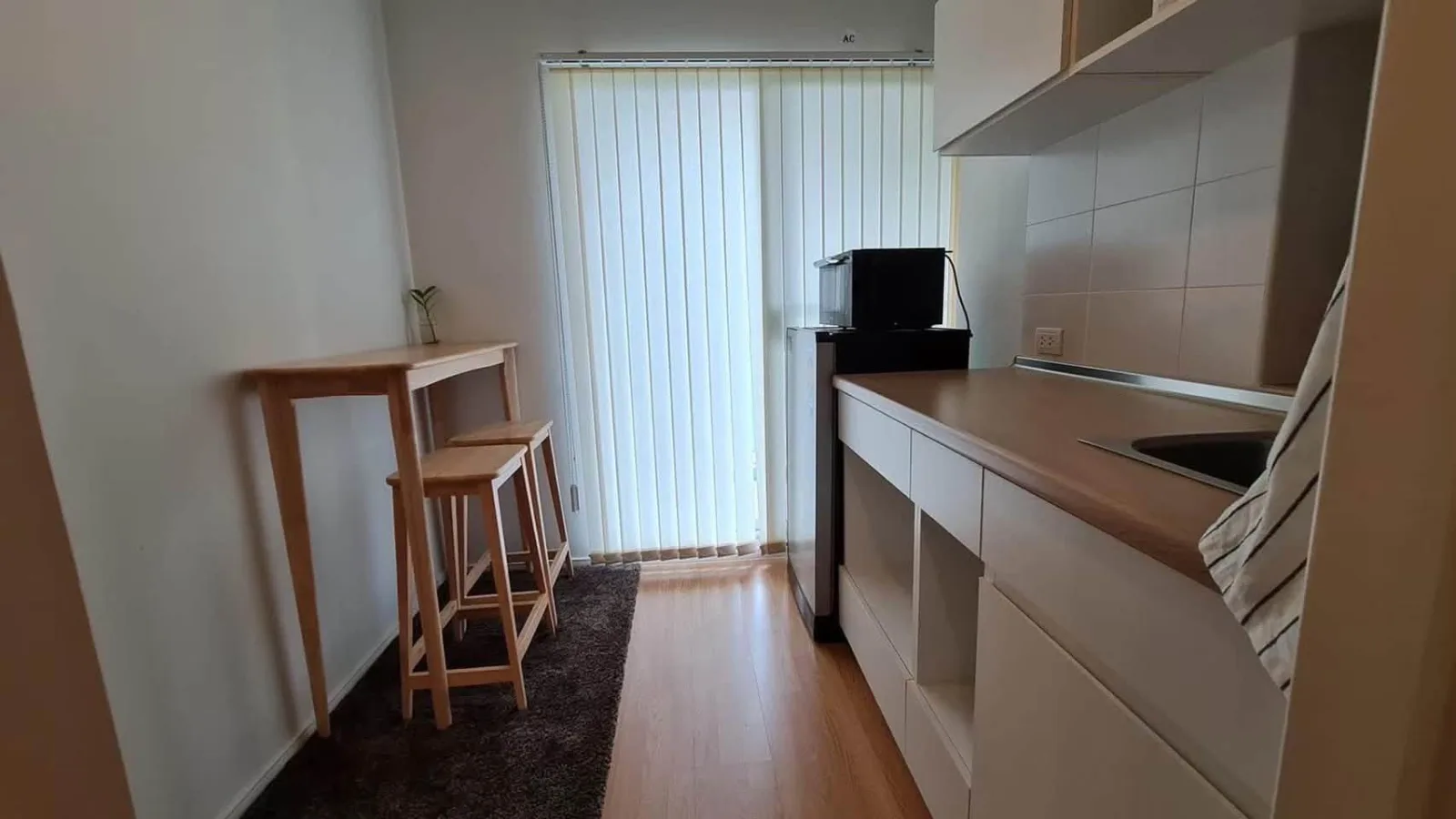 ให้เช่าคอนโด Lumpini Place Srinakarin Huamak ใกล้ Airport Rail Link หัวหมาก