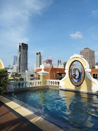 Pathumwan Oasis