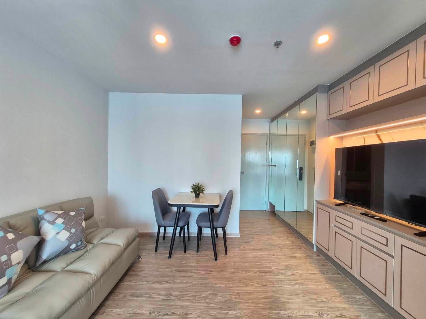 Regent Home Bangna ห้องชั้น 27 ใกล้ BTS บางนา 350 เมตร