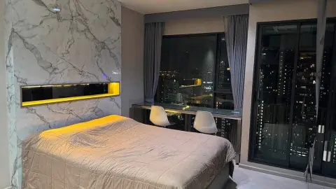 ให้เช่า Rhythm Asoke อโศก–พระราม 9 ใกล้ MRT พระราม 9 ห้องสตูดิโอ ราคา 14,000 บาท/เดือน
