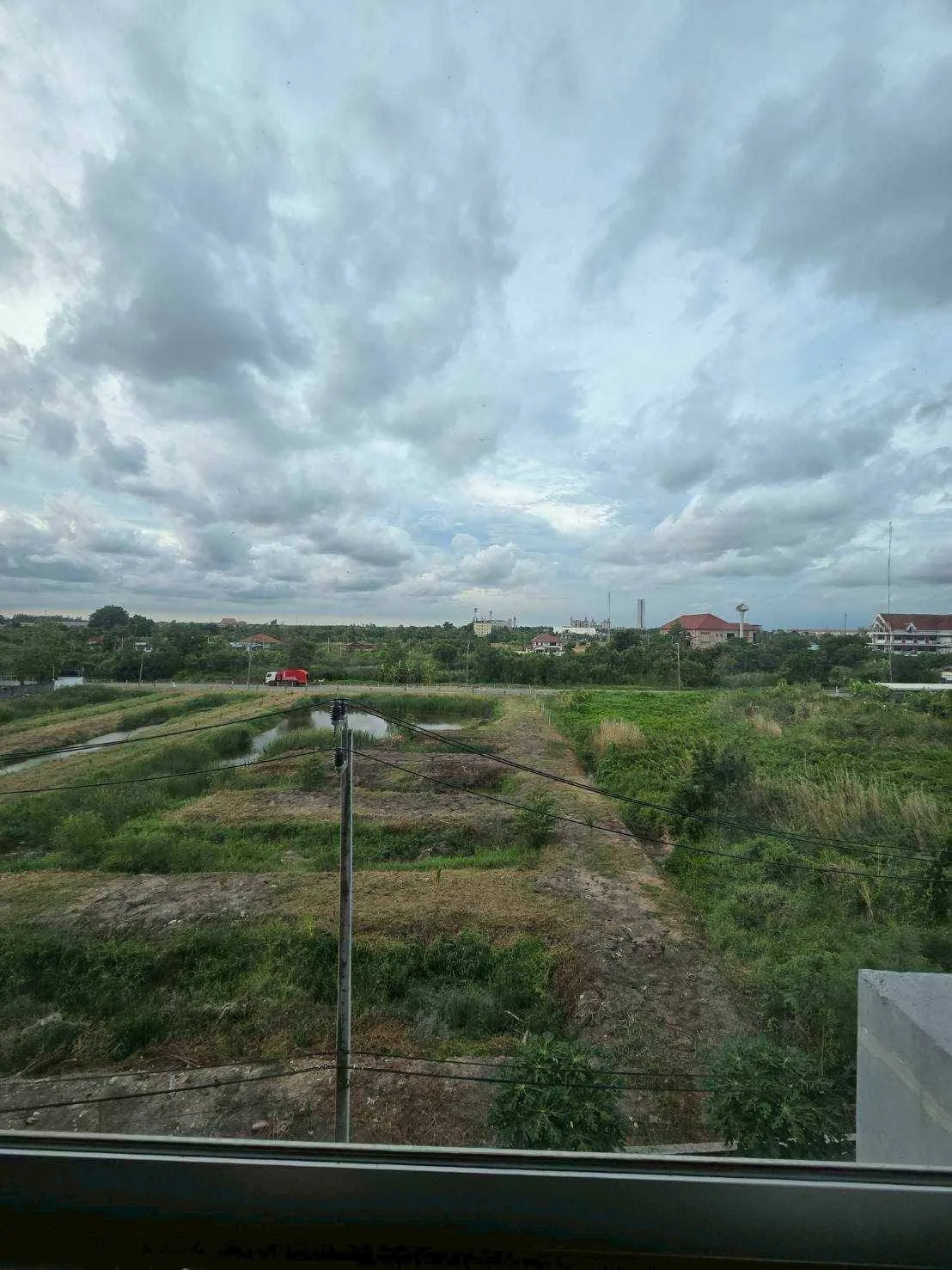 Swift Condo ABAC Bangna ห้องขนาด 30 ตร.ม. ชั้น 4 วิวโล่ง