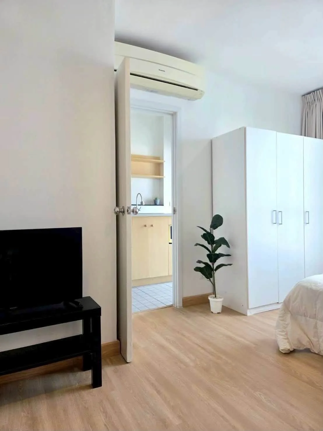 ให้เช่า เดอะ ทรี อินเตอร์เชนจ์ บางซื่อ–บางโพ ใกล้ MRT บางโพ ห้องสตูดิโอ ราคา 9,500 บาท/เดือน